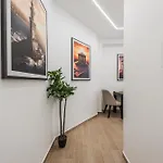 Apartament Gallery By *