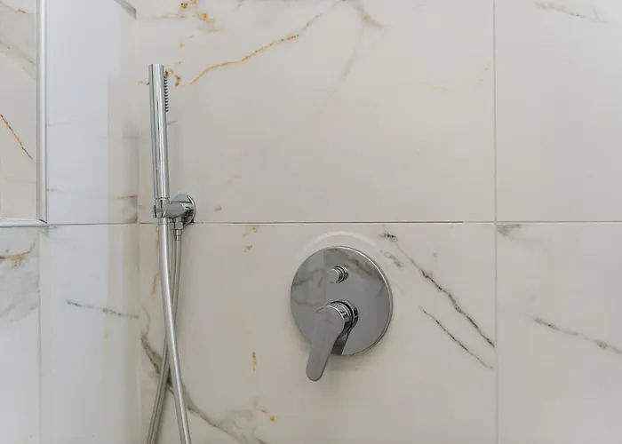 Gallery By דירה טיראנה