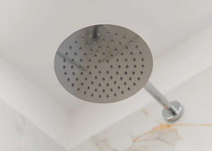 Gallery By * טיראנה